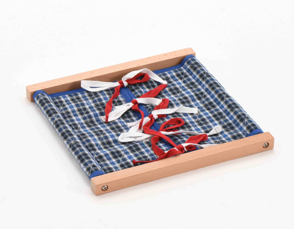 Dressing Frame – Bow Tying